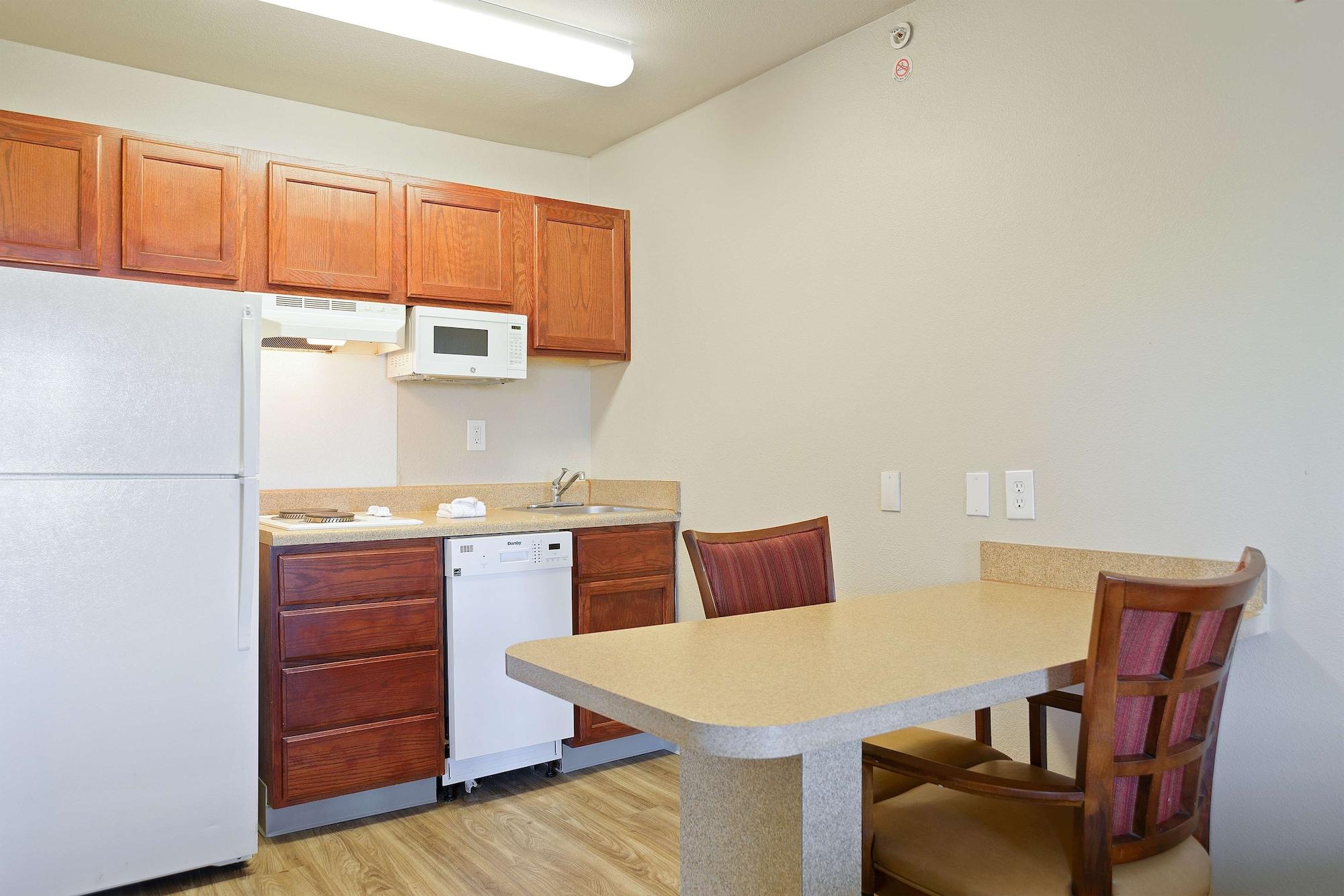 Extended Stay America Suites - Kansas City - Lenexa - 87Th St Overland Park Exterior foto