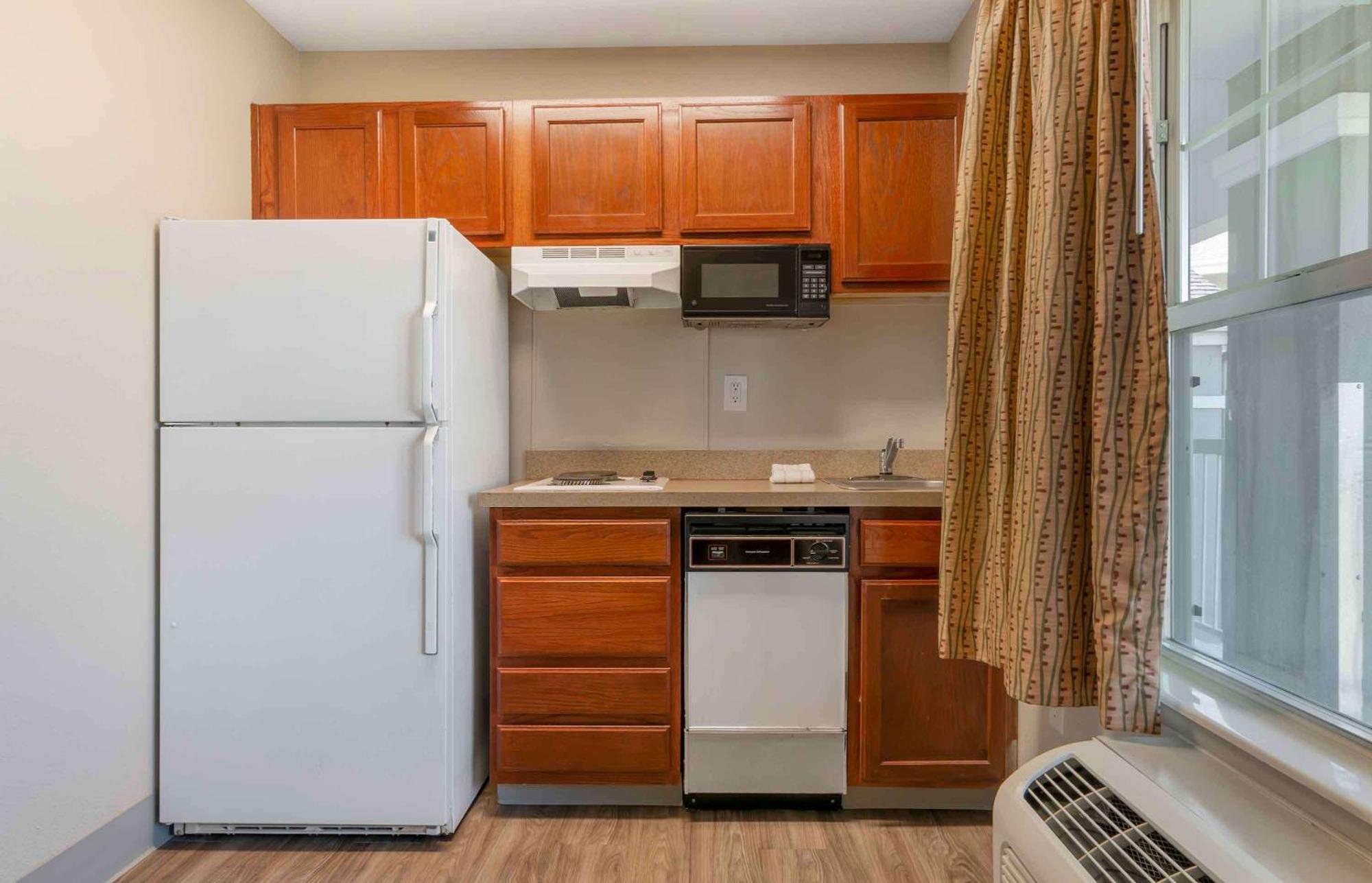 Extended Stay America Suites - Kansas City - Lenexa - 87Th St Overland Park Exterior foto